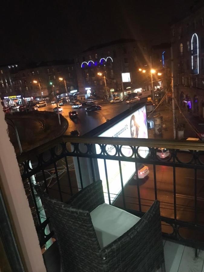Квартира Около Станции Метро С Балконами Erywań Zewnętrze zdjęcie